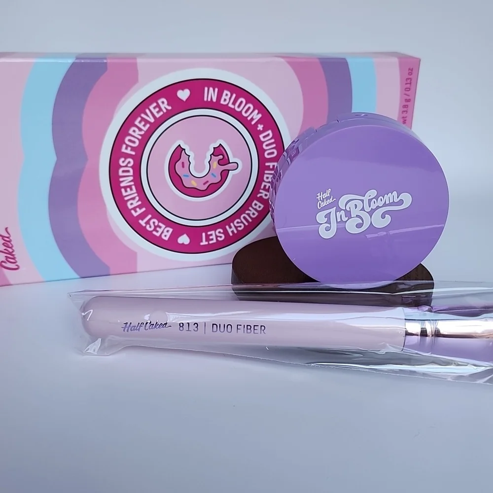Half Caked Best Friends Forever - In Bloom & Duo Fiber Brush Set